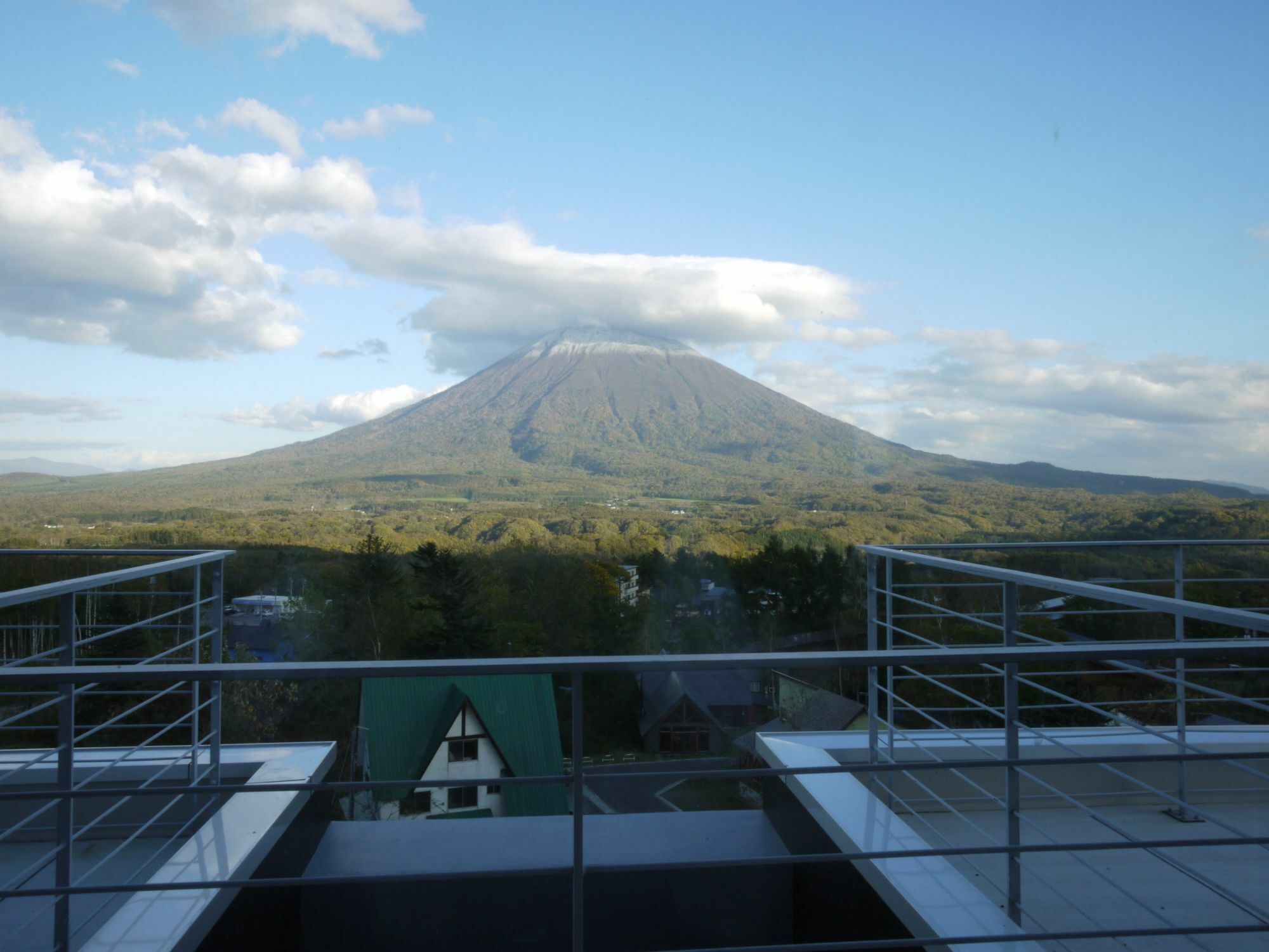 Niseko Central - Yama Shizen Kutchan Exterior photo
